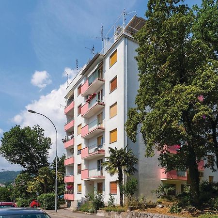 1 Bedroom Gorgeous Apartment In โอปาติยา ภายนอก รูปภาพ